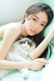 韩素英